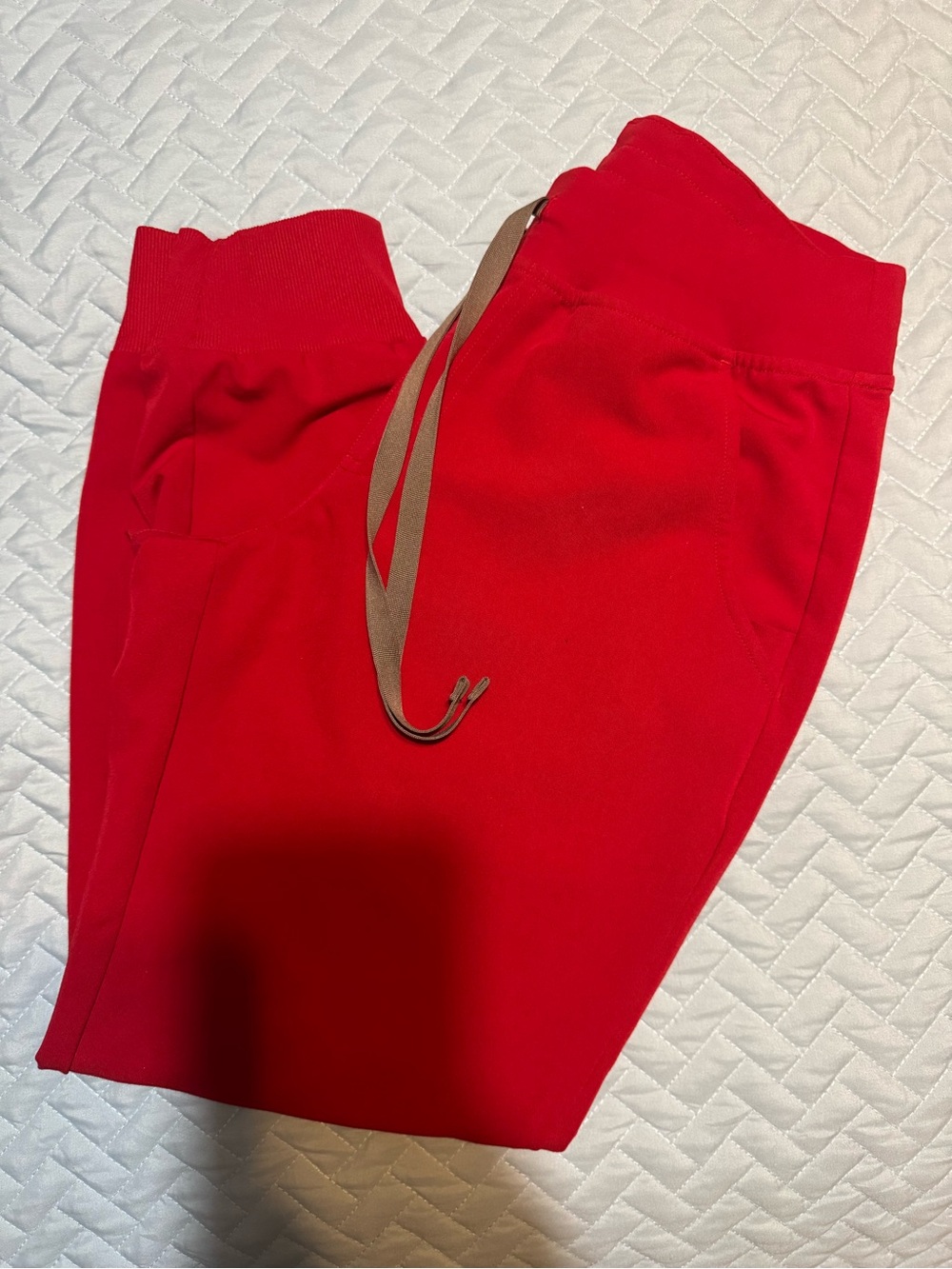 Women’s Winning Red Zamora
